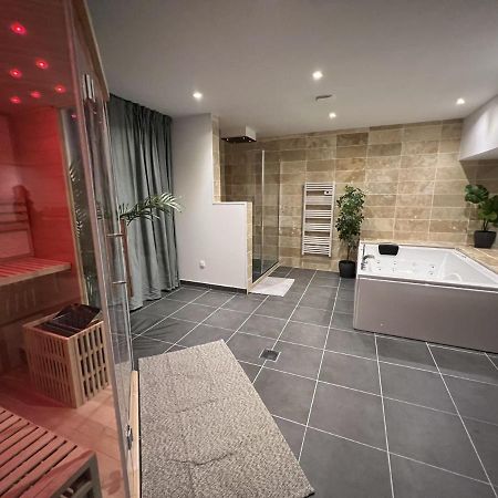 Apartament Appart Spa Privatif Laon Zewnętrze zdjęcie